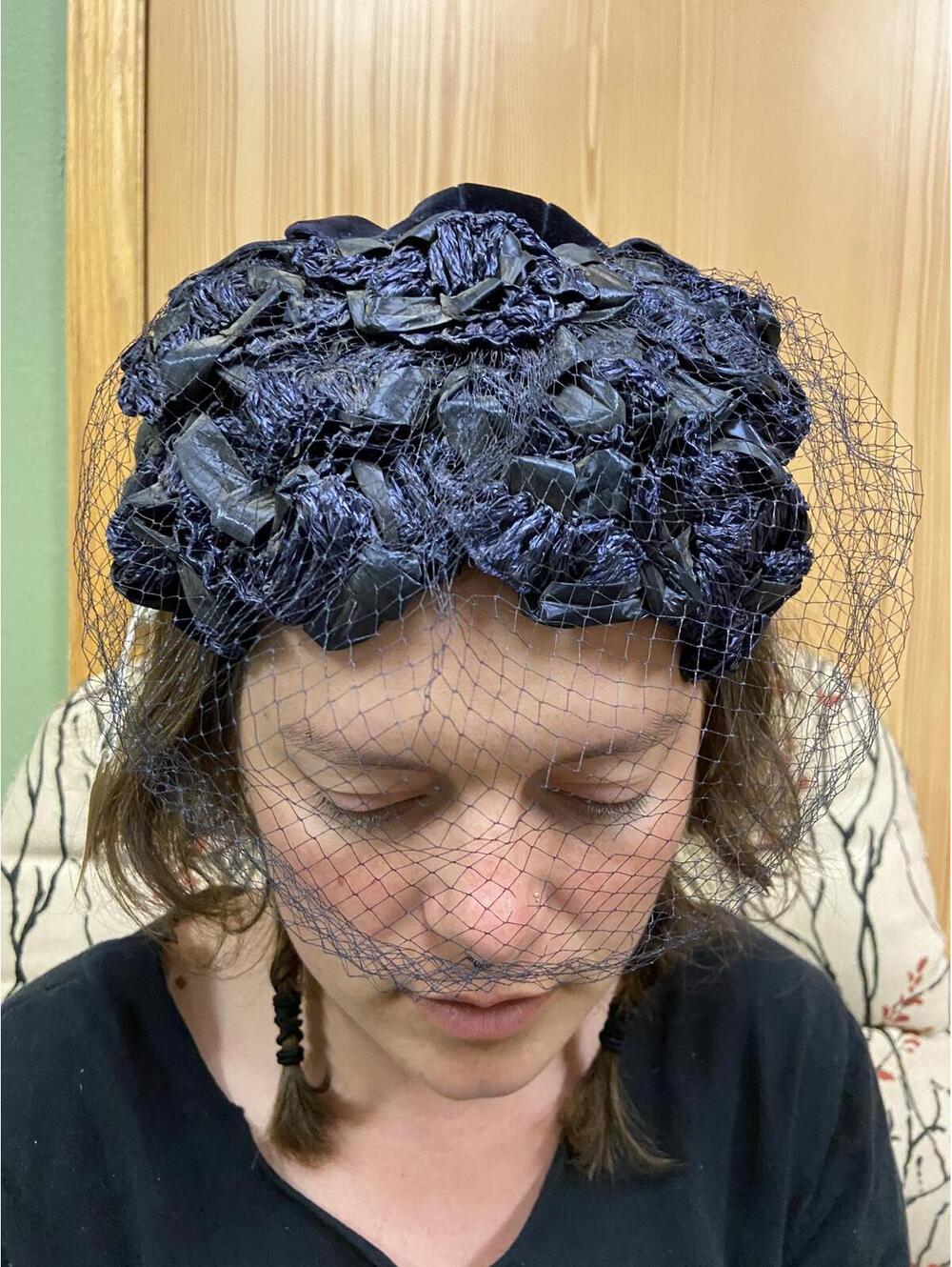 1940s Midnight Blue Silk Velvet Cocktail Hat Ribbonwork Veil Vintage